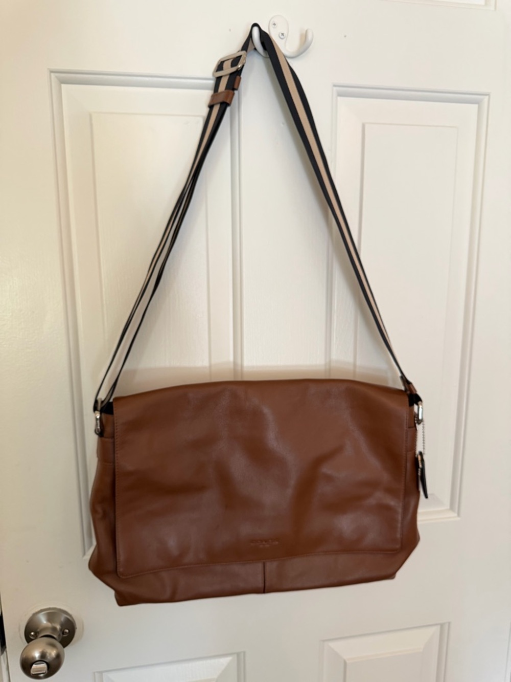 Coach Tan Leather Messenger Bag with Striped Strap - Picture 2 of 10